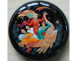 Лаковая миниатюра "Летучий корабль"