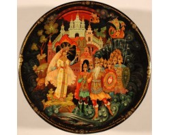 Лаковая миниатюра "Царевна лебедь и витязи морские"