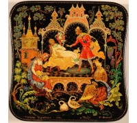 Лаковая миниатюра "Спящая царевна"