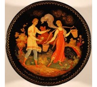 Лаковая миниатюра "Шла девица за водой"