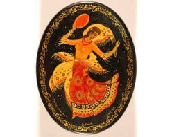 Лаковая миниатюра "Танец с бубном"