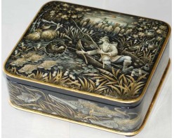 Лаковая миниатюра "Эх, хвост-чешуя"